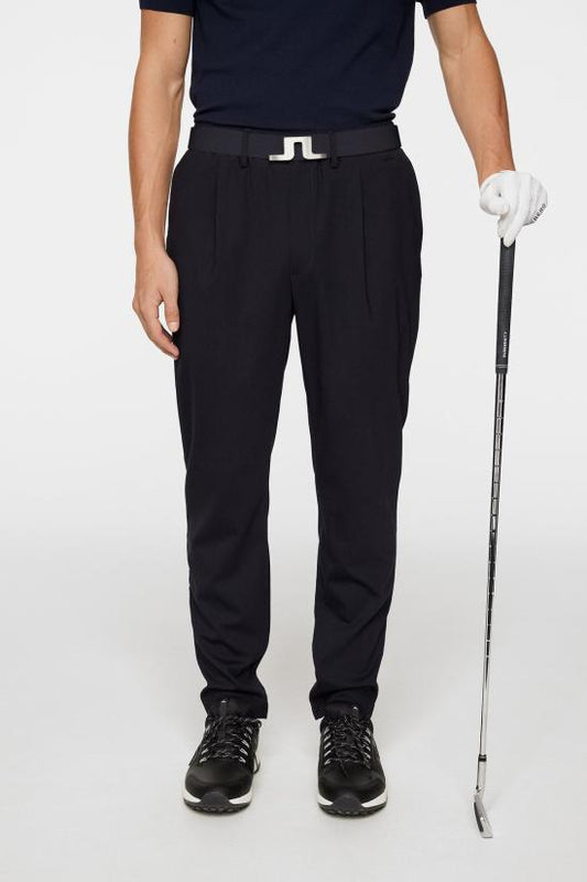 Straight pants