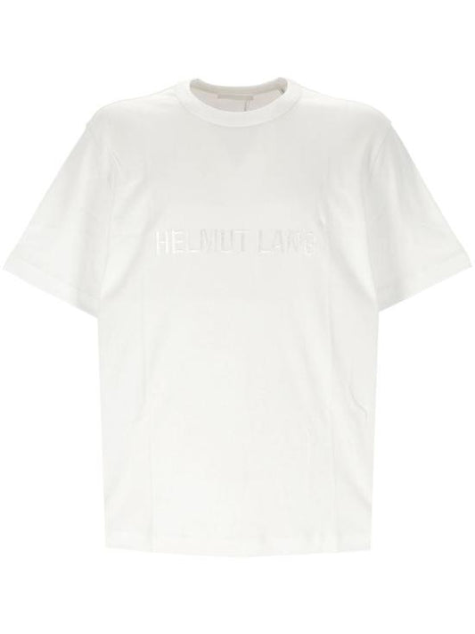 Short -sleeved t -shirt