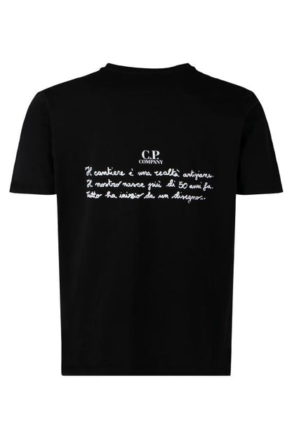 Short -sleeved t -shirt