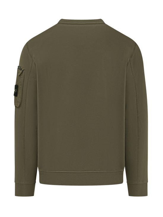 Long -sleeved t -shirt