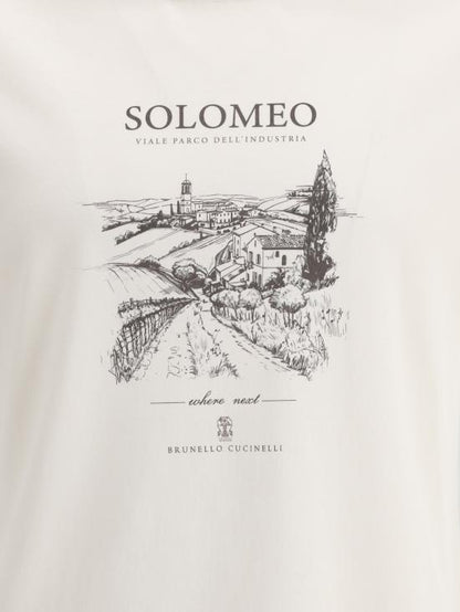 Short -sleeved t -shirt