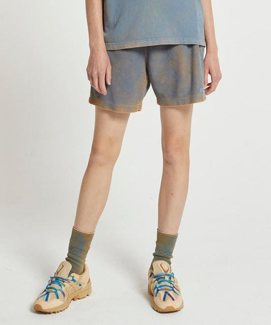 Short pants