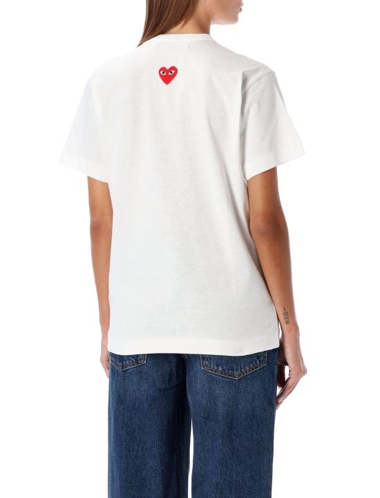 Short -sleeved t -shirt