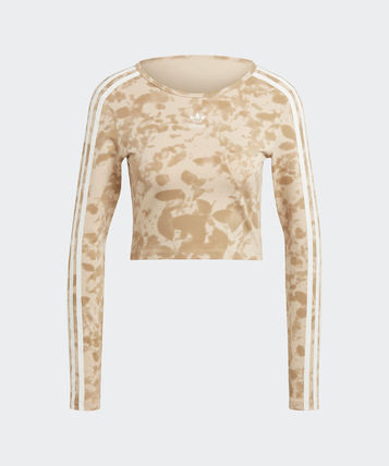 Long -sleeved t -shirt