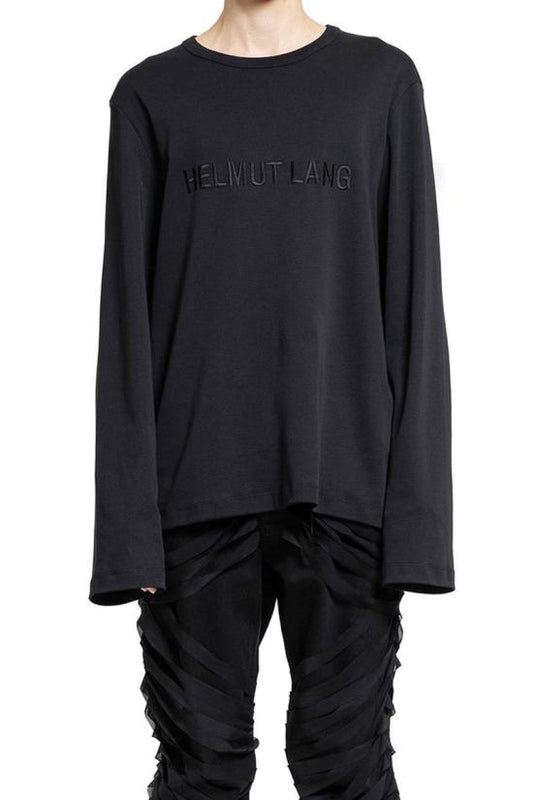 Long -sleeved t -shirt