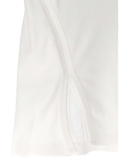Short -sleeved t -shirt