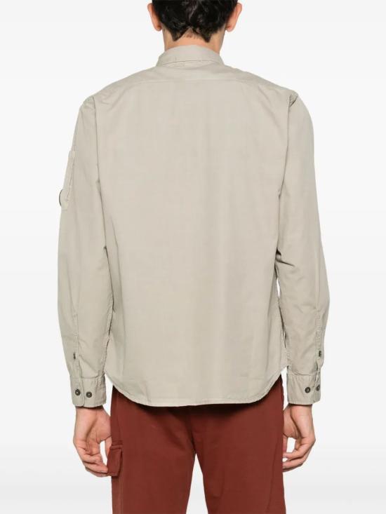 Long -sleeved shirt