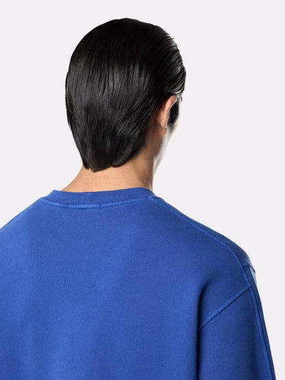 Long -sleeved t -shirt