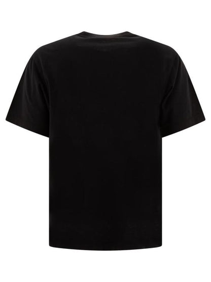 Short -sleeved t -shirt