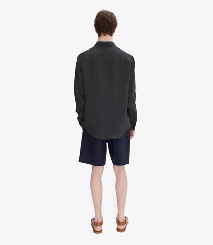 Long -sleeved shirt