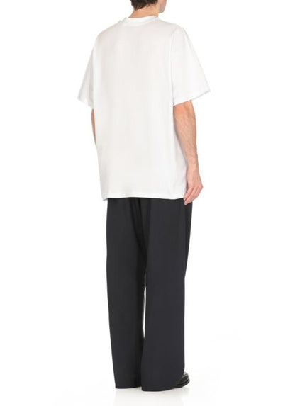 Short -sleeved t -shirt