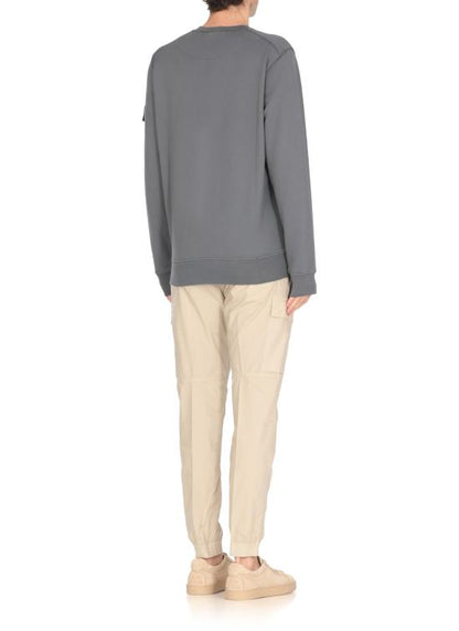 Long -sleeved t -shirt