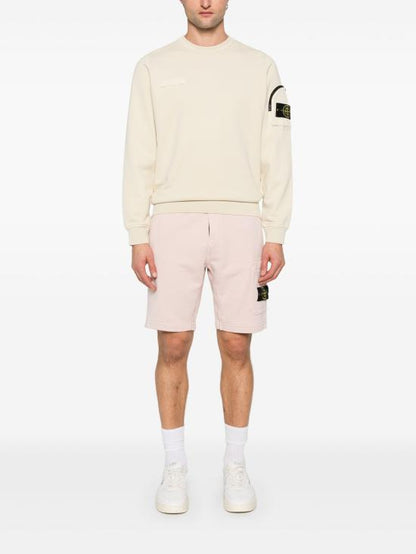 Long -sleeved t -shirt