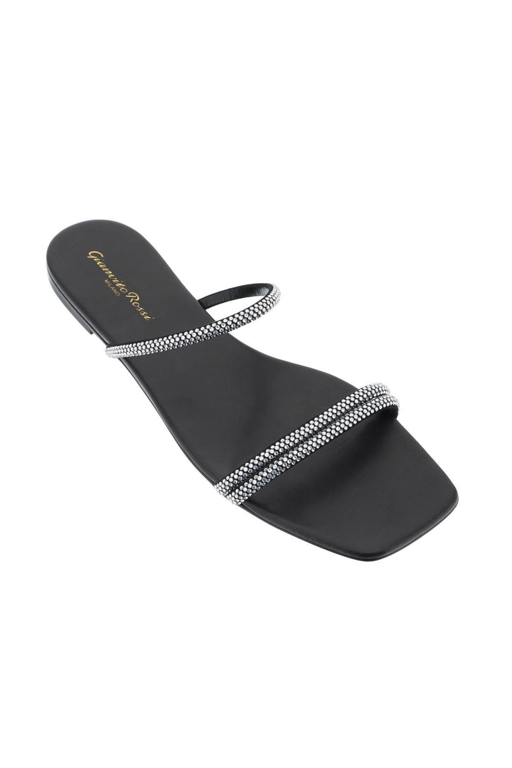 NETDRESSED | GIANVITO ROSSI | CANNES SLIDES